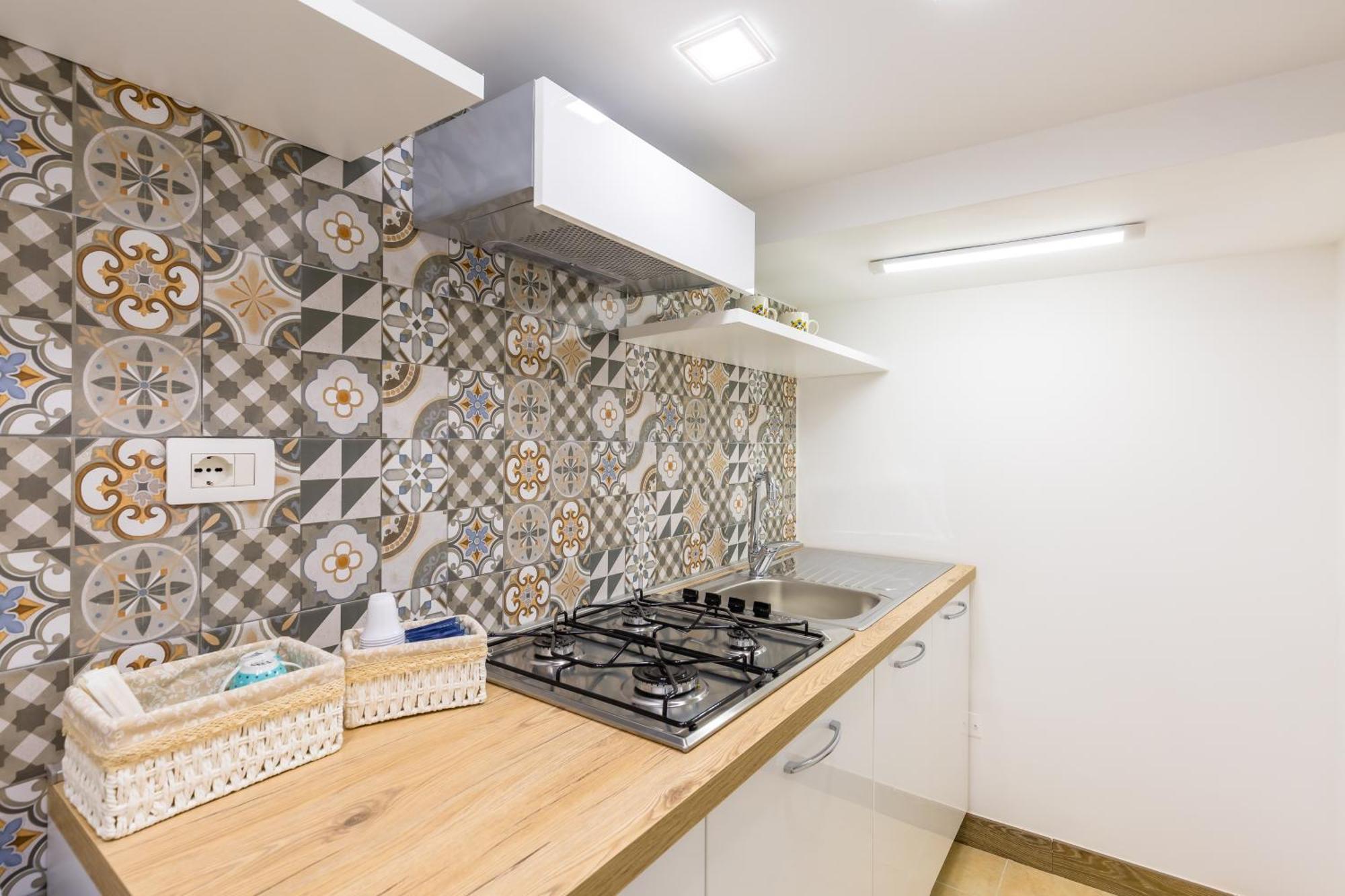 Toledo House Apartments Наполи Екстериор снимка