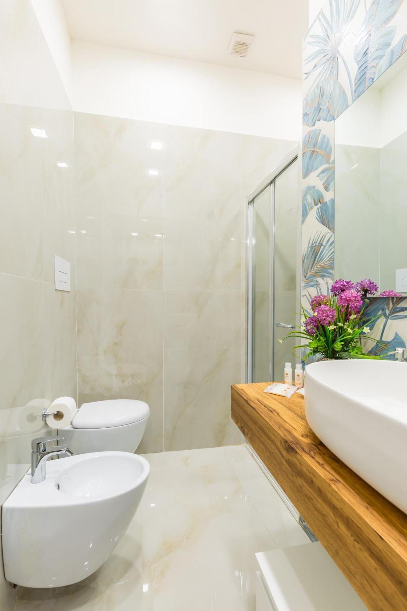Toledo House Apartments Наполи Екстериор снимка