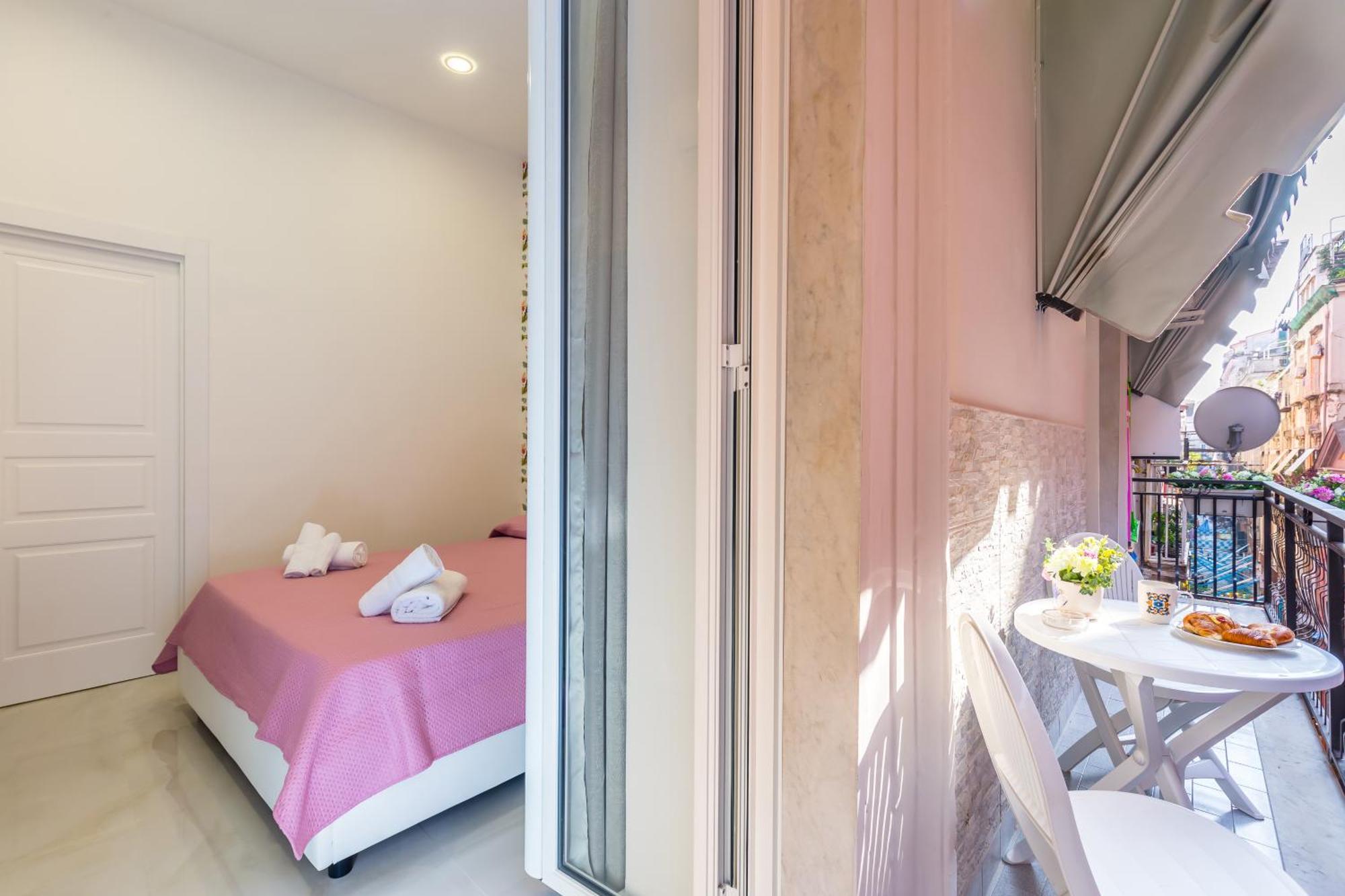 Toledo House Apartments Наполи Екстериор снимка