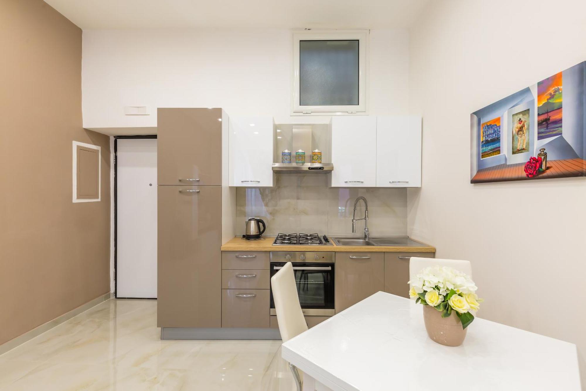 Toledo House Apartments Наполи Екстериор снимка