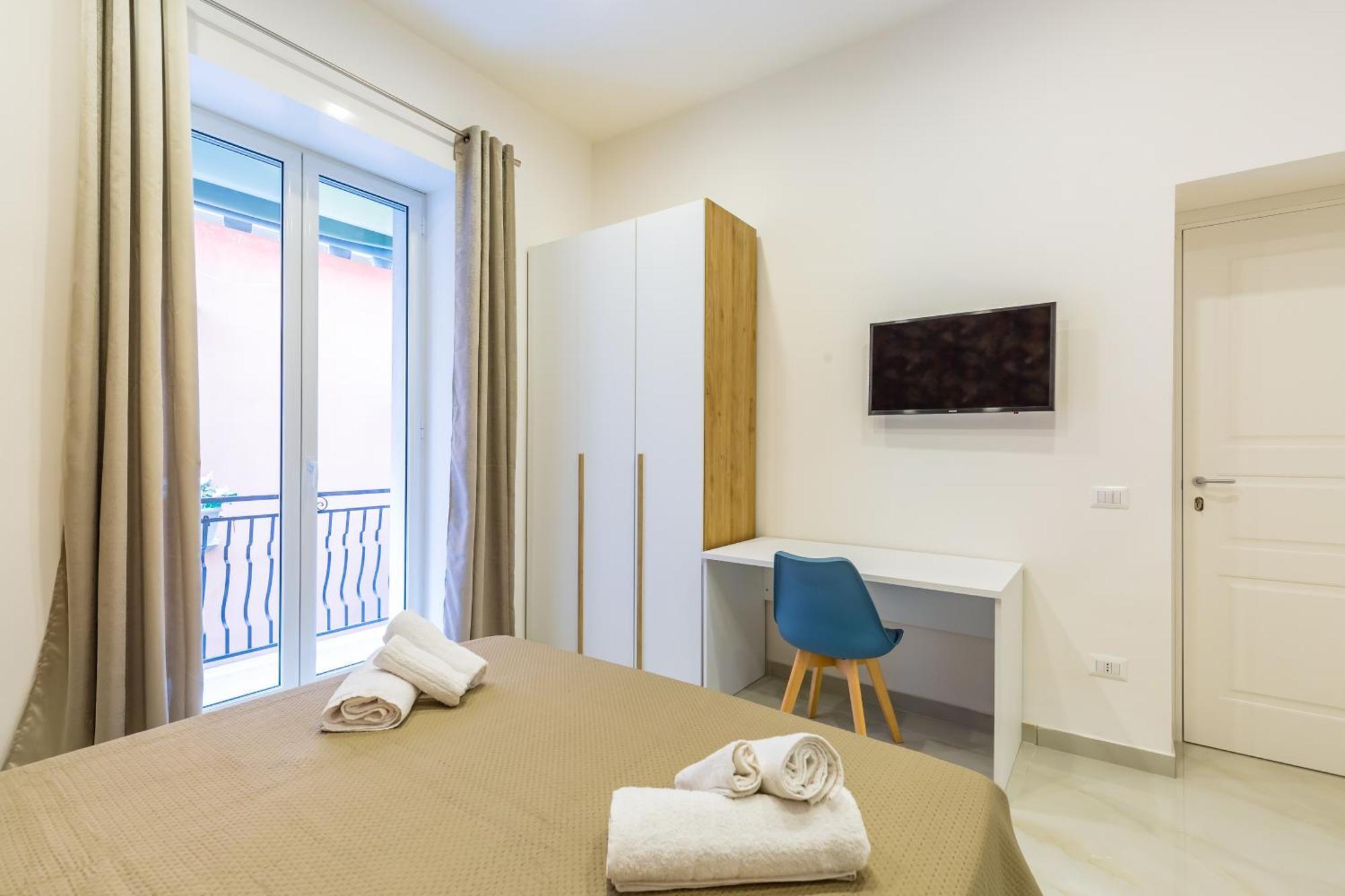 Toledo House Apartments Наполи Екстериор снимка