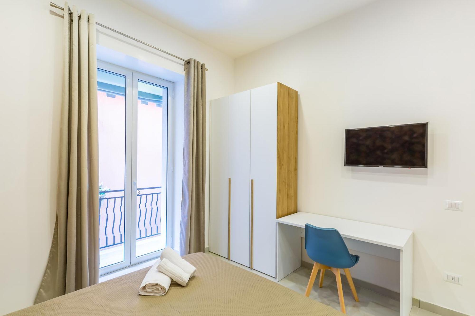 Toledo House Apartments Наполи Екстериор снимка