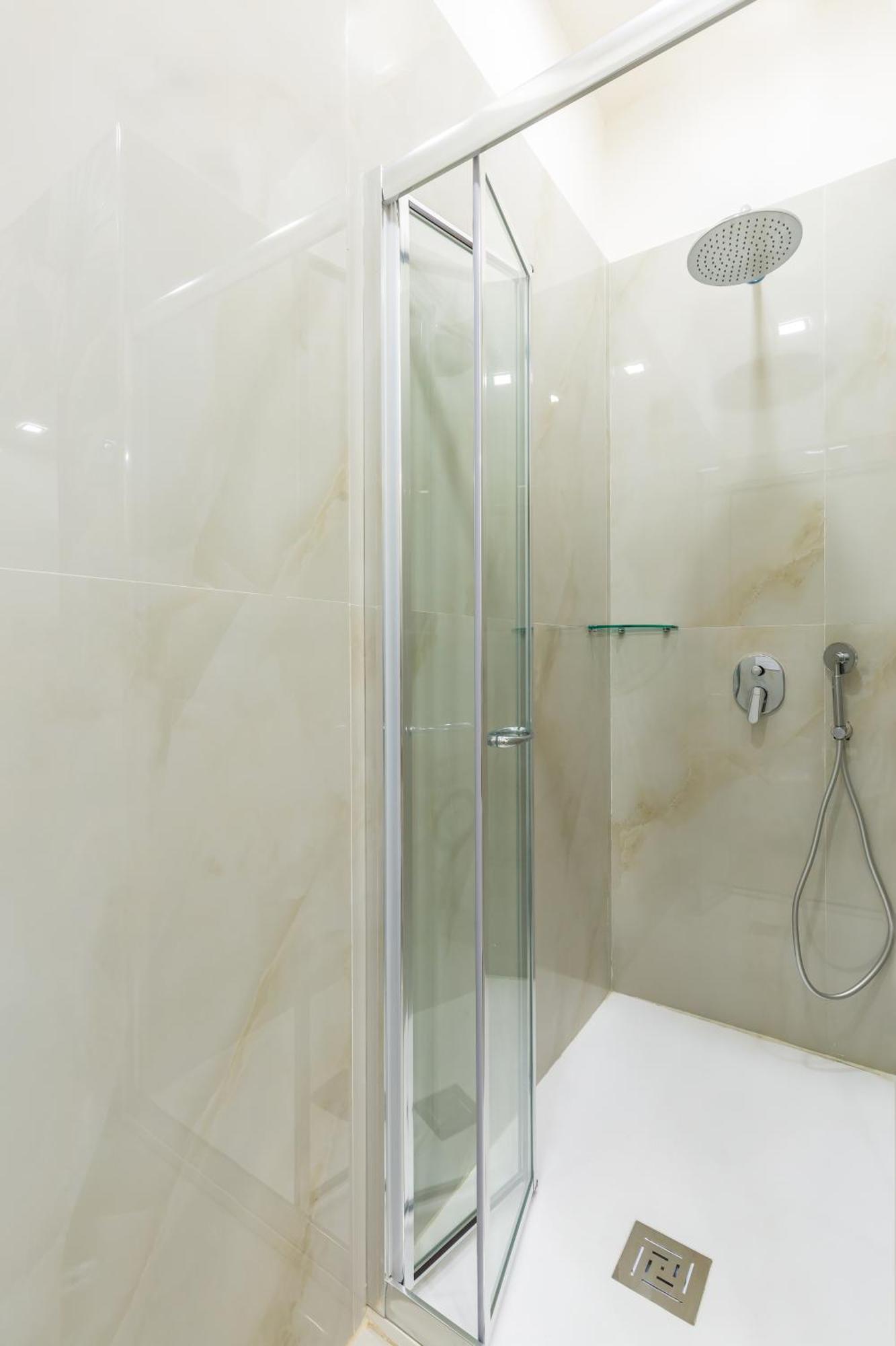 Toledo House Apartments Наполи Екстериор снимка